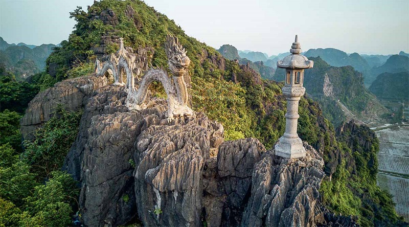 Day Tour | Visit Bai Dinh Pagoda - Trang An - Mua Cave