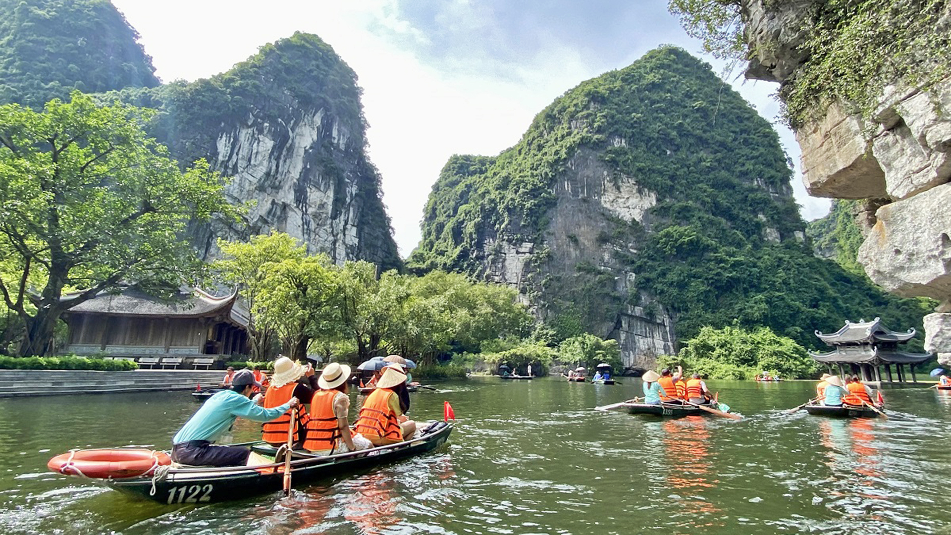 Day Tour I Explore Ninh Binh departs from Hanoi: Bai Dinh, Trang An | Dining at a 5* Restaurant