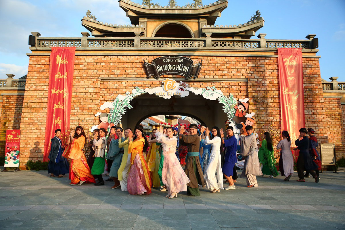 Hoi An Memories Show Ticket & Hoi An Memories Land's Combo | Vietnam