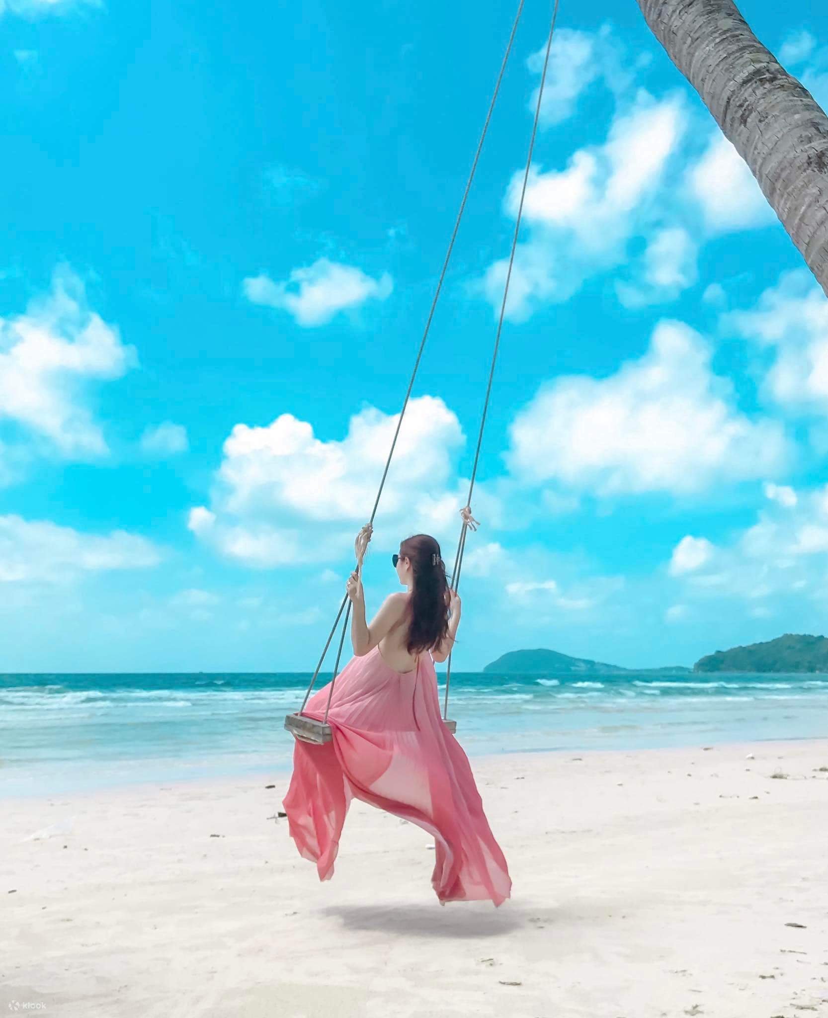 Day Tour | Private Tour to 3 Islands: Mong Tay - May Rut - Gam Ghi Island for Snorkeling and Enjoying Fresh Seafood Lunch | Phu Quoc