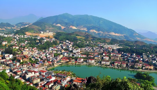 3N2D Tour | Experience SAPA - Conquer FANSIPAN Peak - Explore Cat Cat Village - Check in at Moana I Departure from Ha Noi