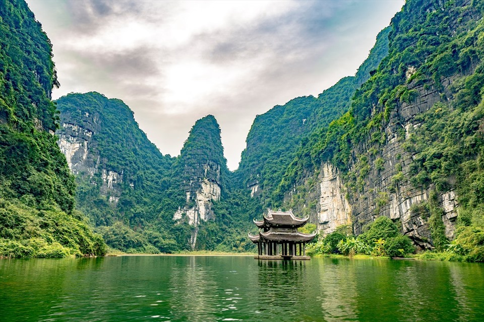 Day Tour | Bai Dinh - Trang An - Hang Mua Tour | Ninh Binh