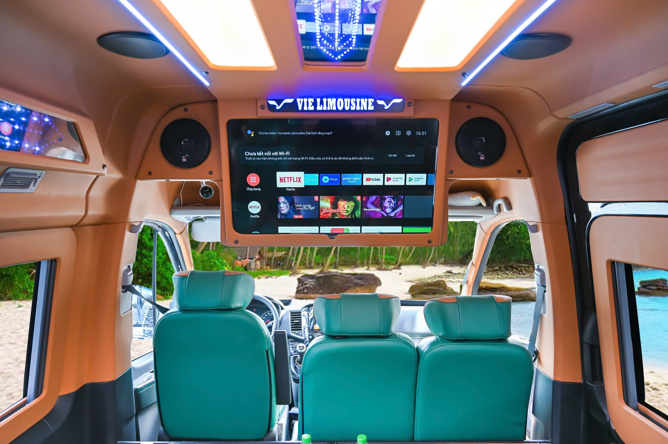 Limousine Service from Ho Chi Minh City to Long Hai, Ho Tram, Binh Chau (and vice versa)