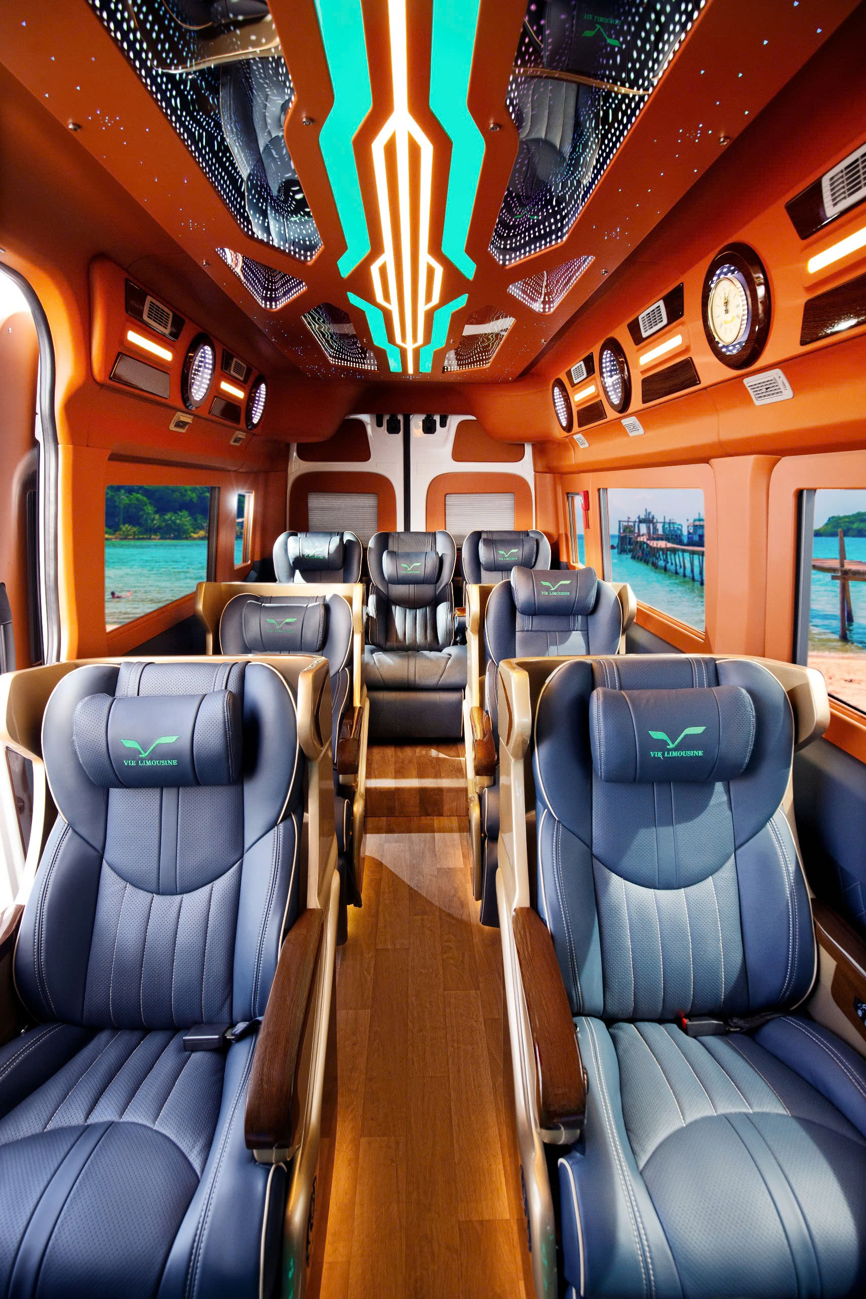 Shuttle Service | Limousine from Ho Chi Minh City to Vung Tau (and vice versa)