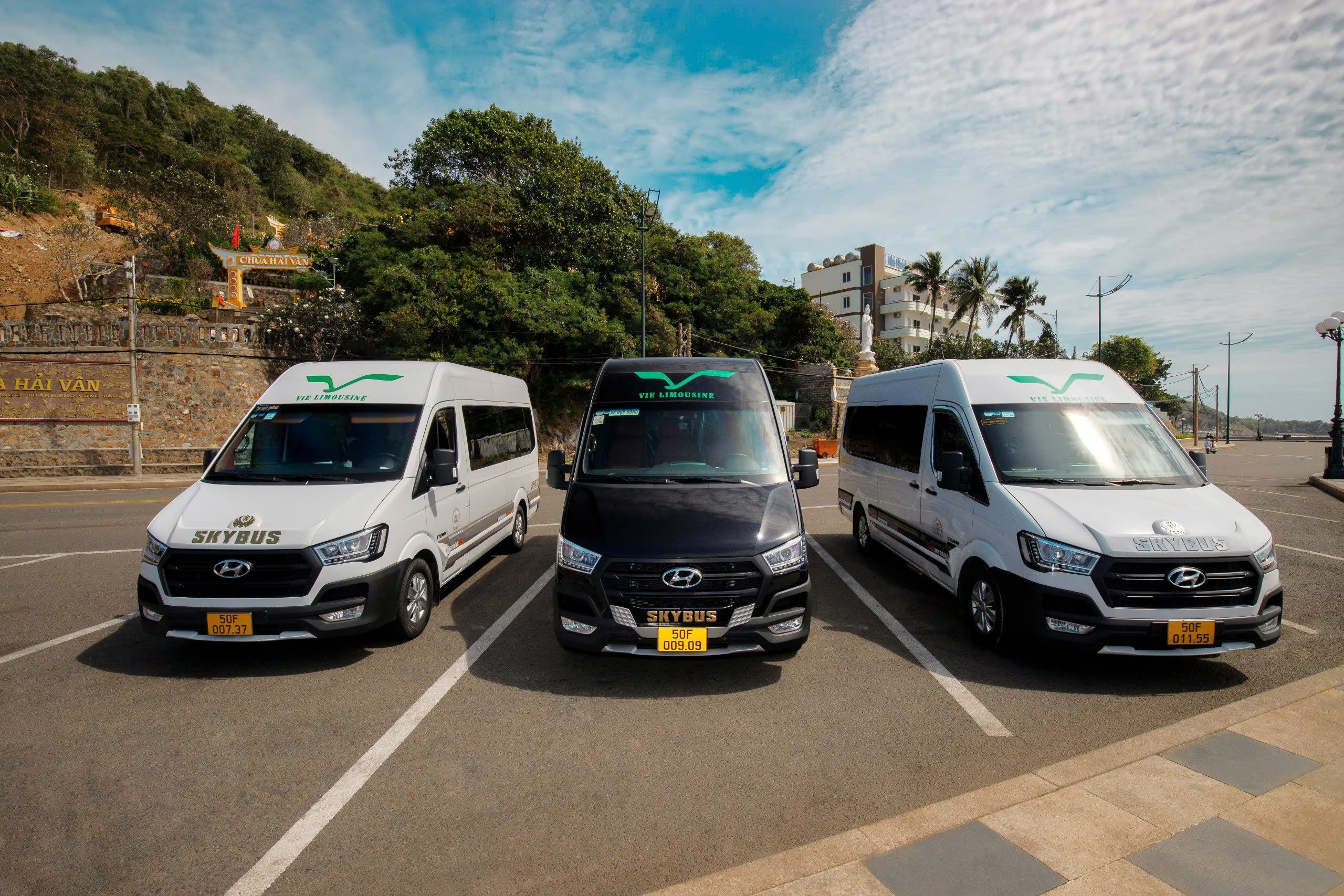 Limousine Service from Vung Tau to Tan Son Nhat Airport (and vice versa)