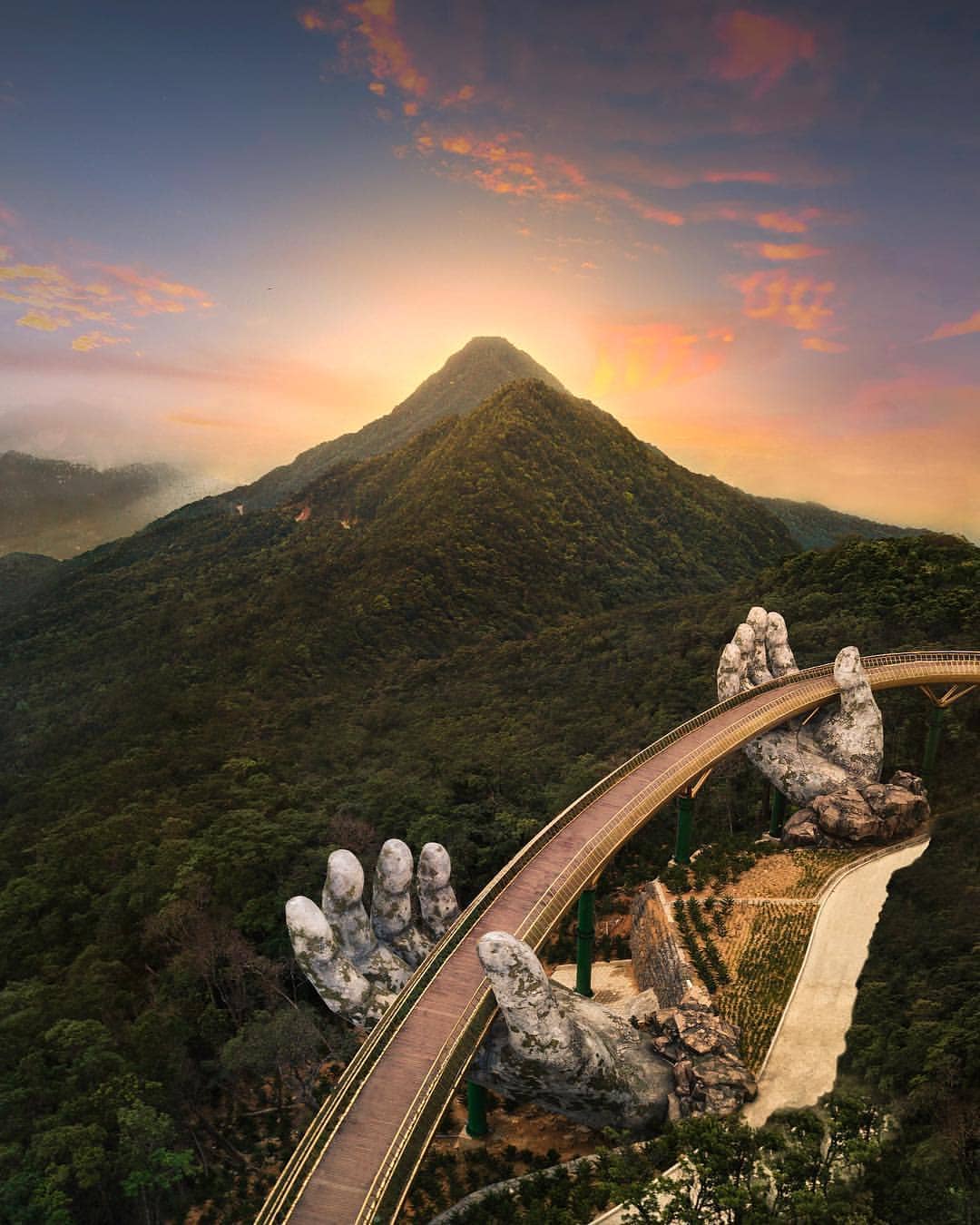 Private Bana Hills Day Trip with Lunch from Da Nang