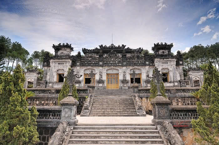 Day Tour I Explore Hue City departs from Da Nang