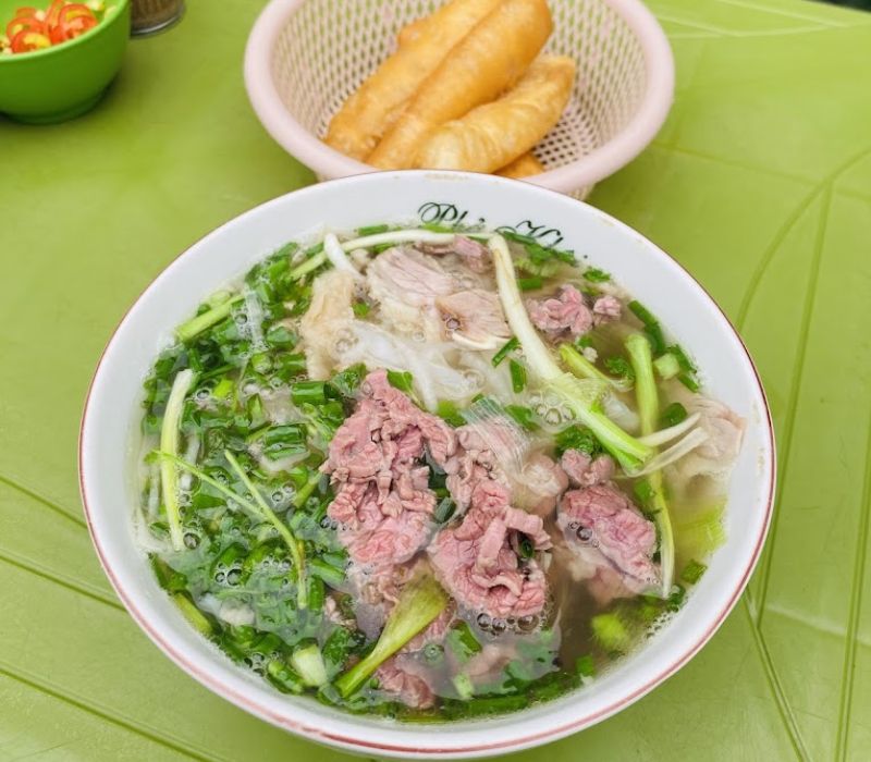 Hanoi Street Food Walking Tour