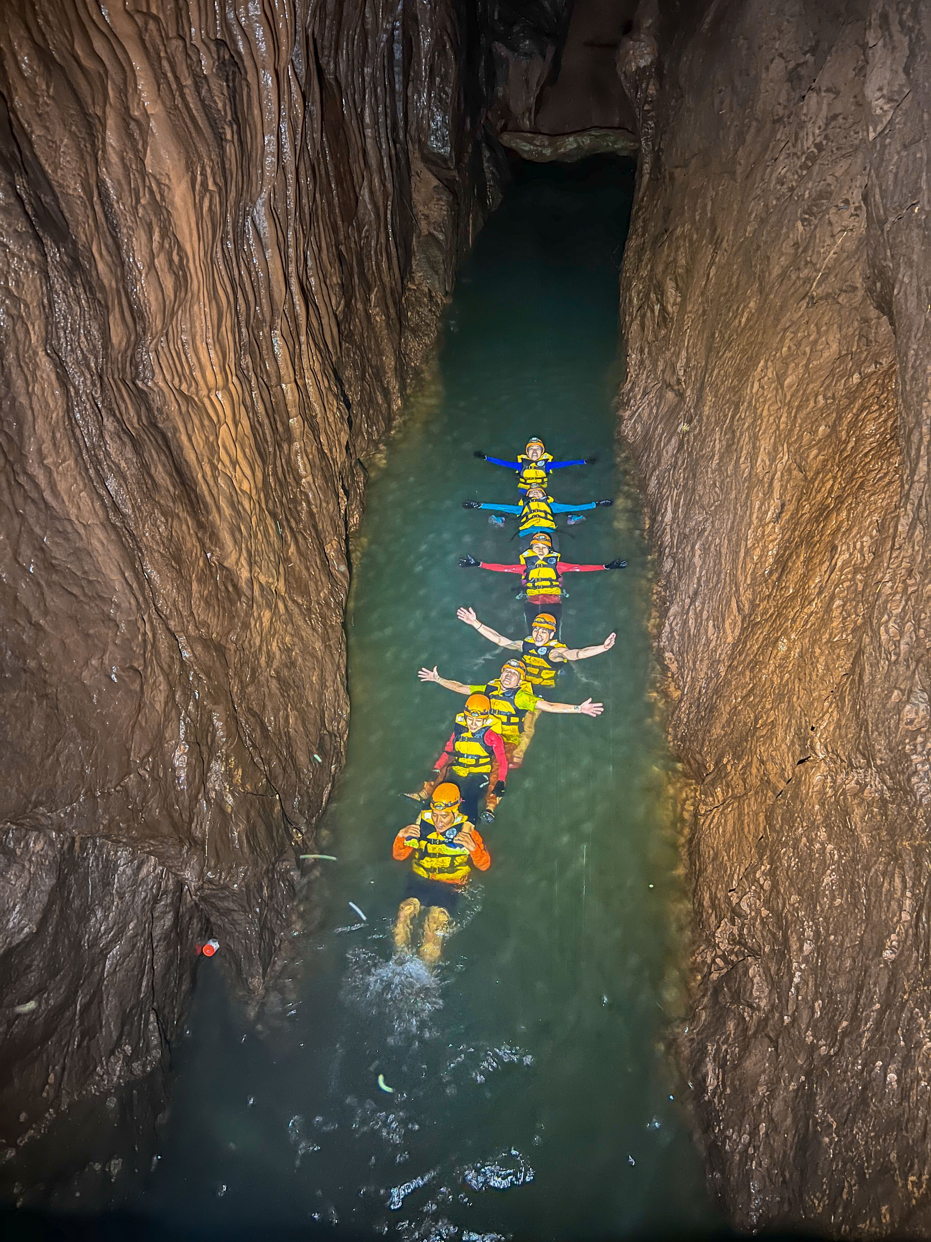 2D1N Tour | Explore the Pygmy Cave in Phong Nha - Ke Bang's Primeval Forest | Quang Binh