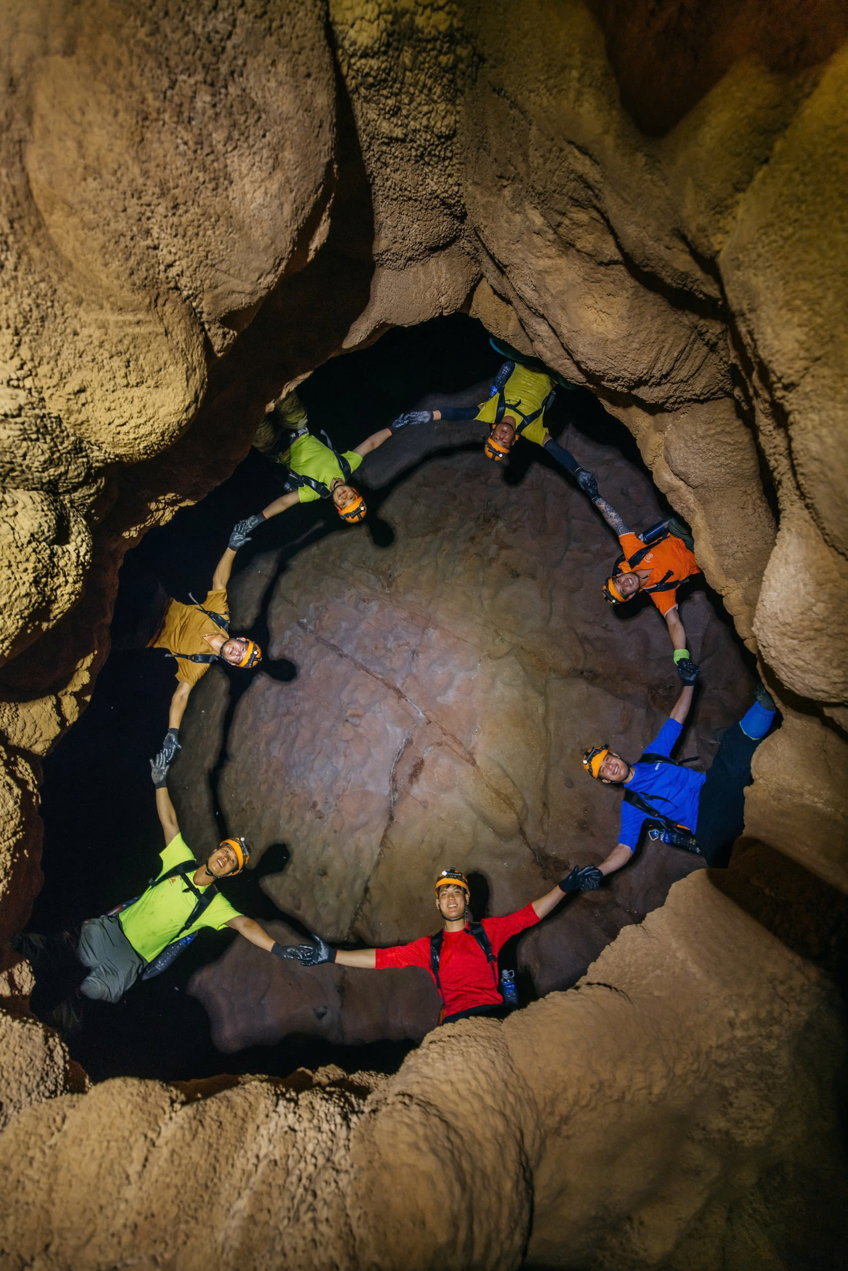 2D1N Tour | Explore the Pygmy Cave in Phong Nha - Ke Bang's Primeval Forest | Quang Binh