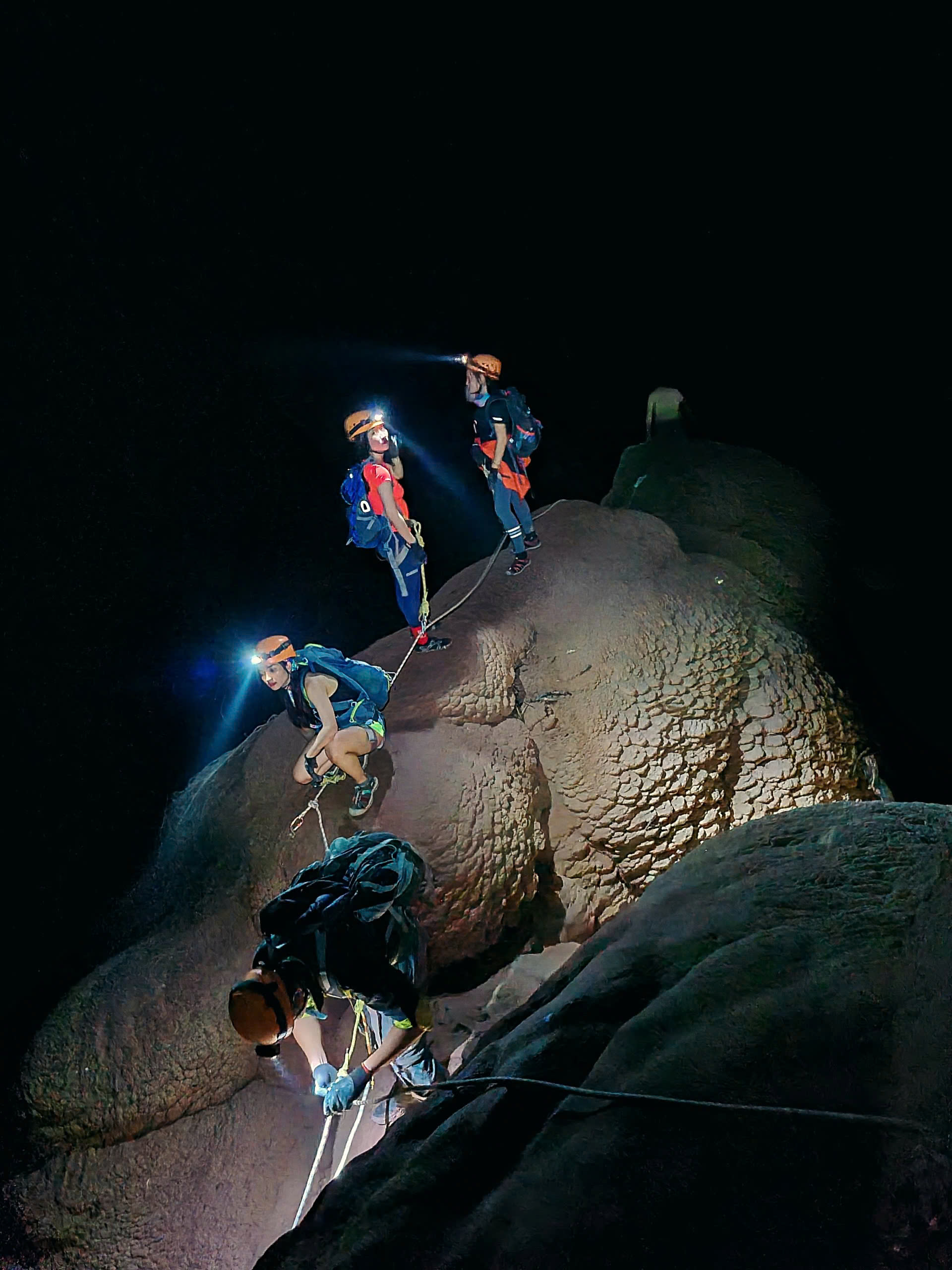 2D1N Tour | Explore the Pygmy Cave in Phong Nha - Ke Bang's Primeval Forest | Quang Binh