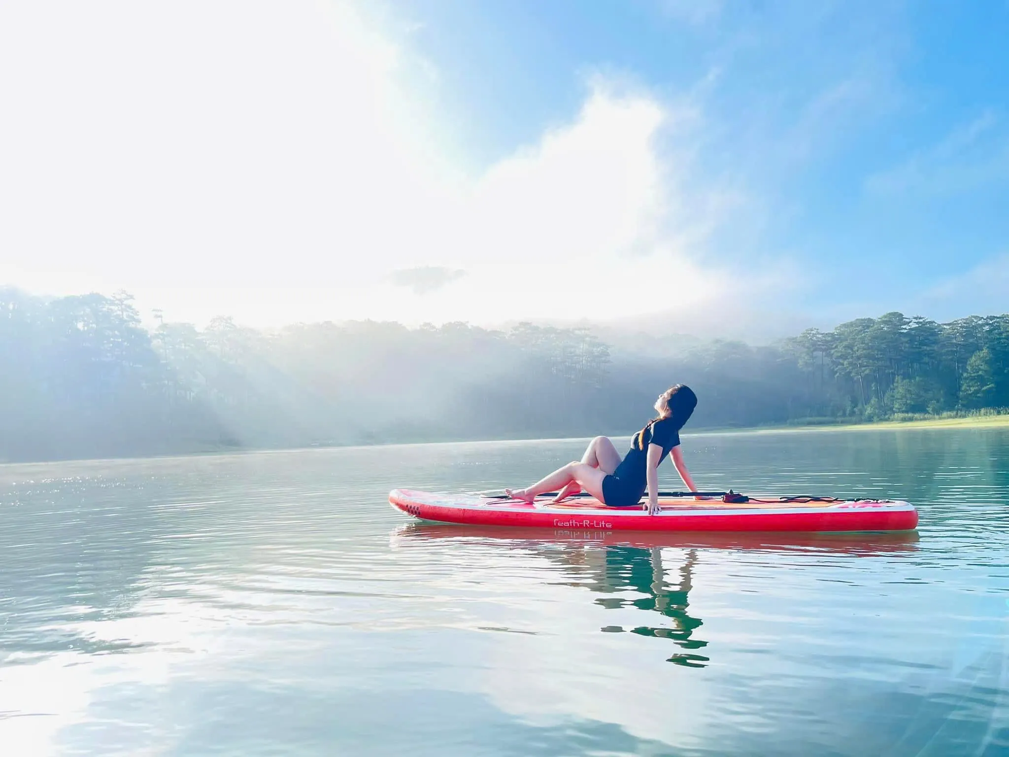 Day Tour | Half-day SUP Paddling Tour on Tuyen Lam Lake | Da Lat