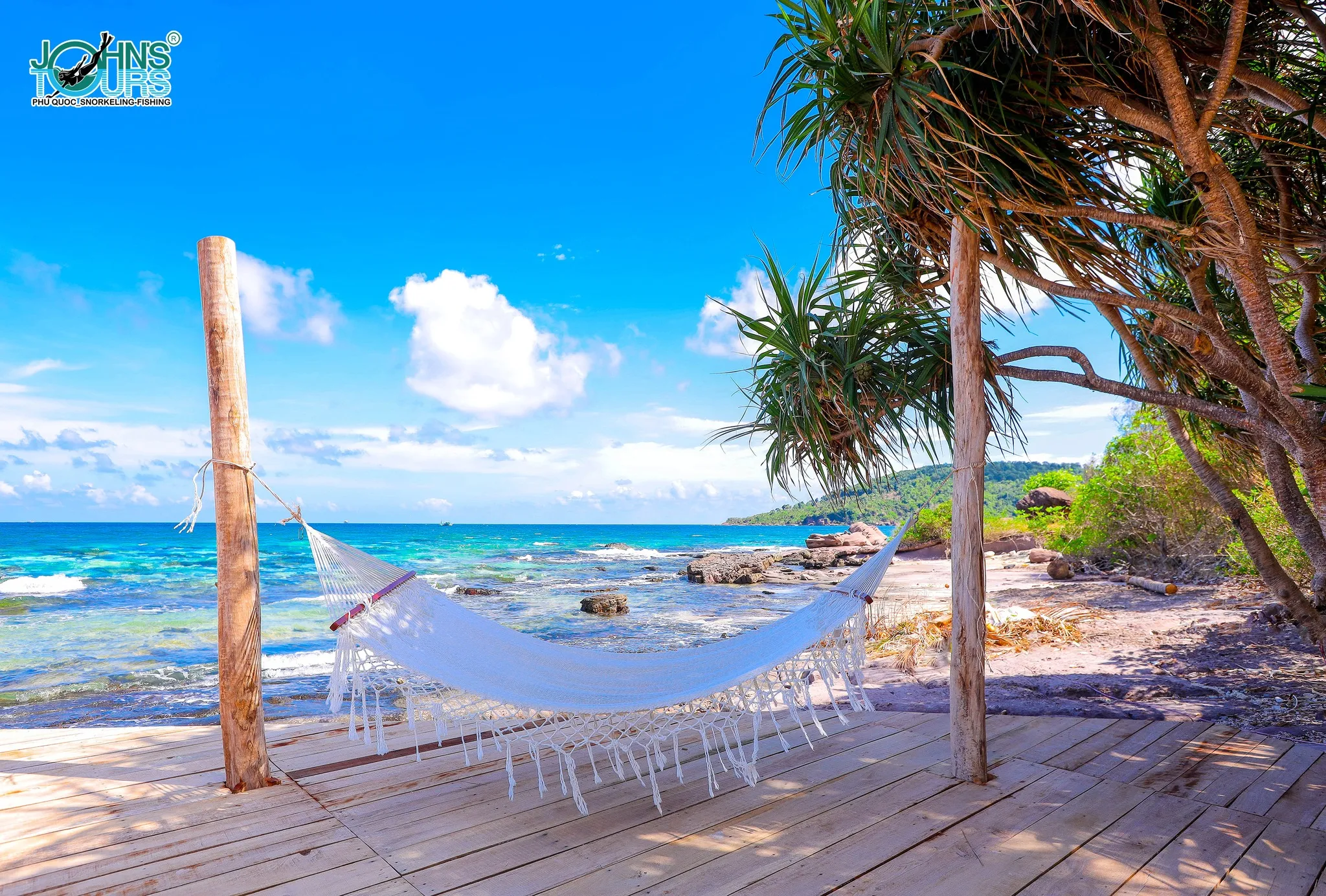 Day Tour | Premium Tour Visit Xuong island - Buom island - Gam Ghi island - May Rut island by canoe | Phu Quoc