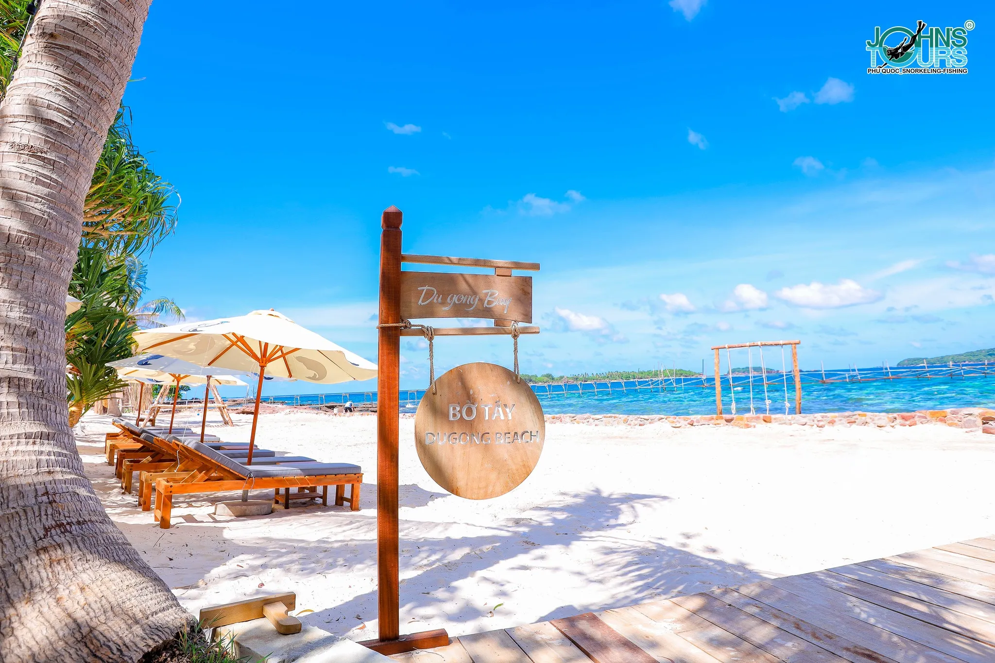 Day Tour | Premium Tour Visit Xuong island - Buom island - Gam Ghi island - May Rut island by canoe | Phu Quoc