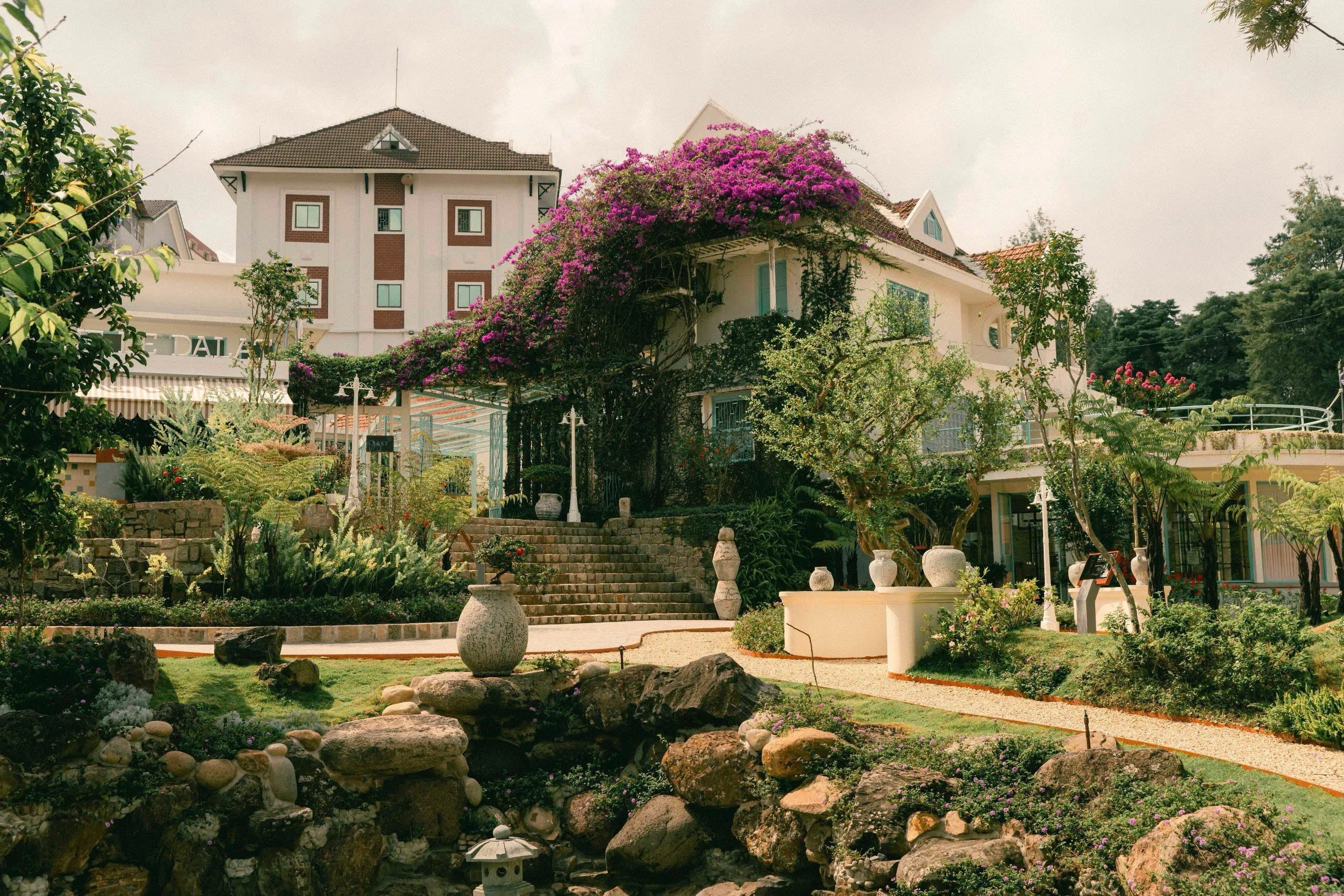 Vé Tham Quan Bảo Tàng và Vườn Madame De Dalat l Đà Lạt