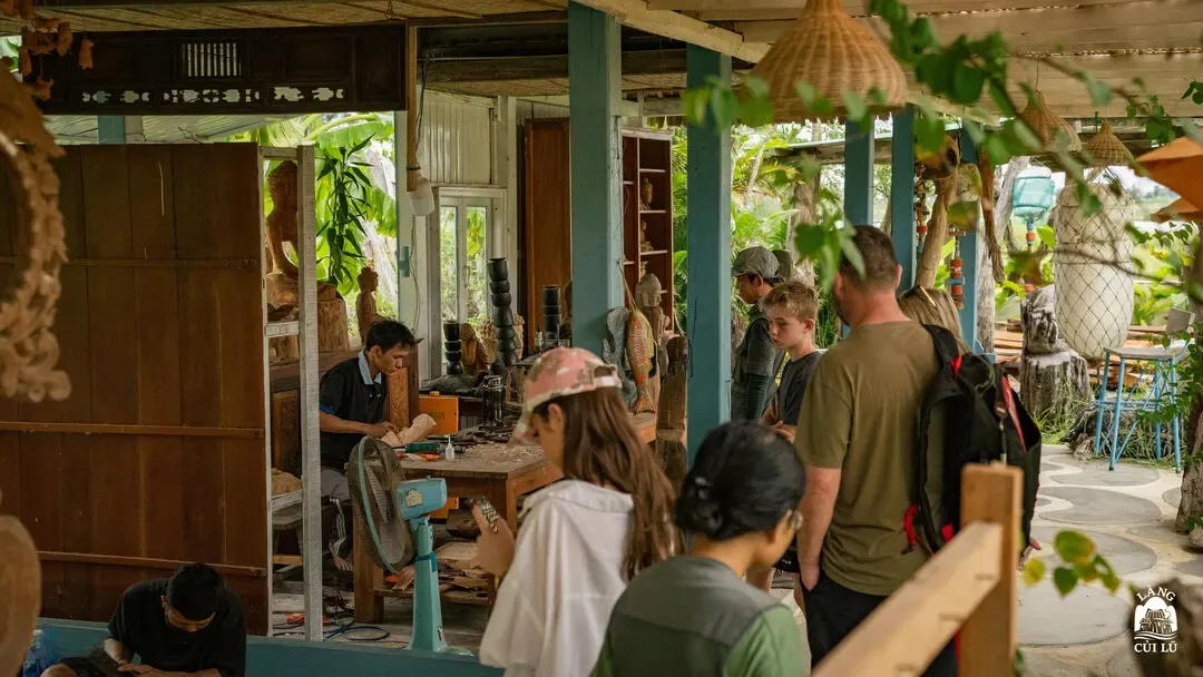 Experience the Workshop at the Wood Carving Studio in Cui Lu Village, Hoi An | Hoi An