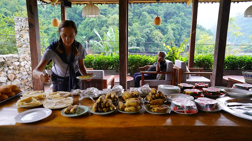 2D1N Tour | Discover Ba Be Lake on an Overnight Adventure | Bac Kan