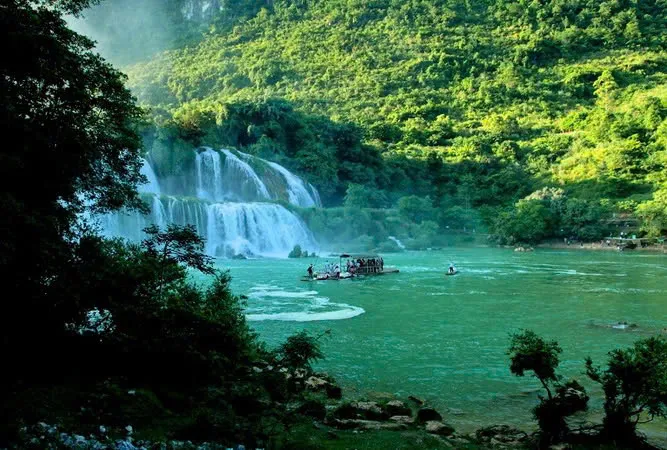 Day Tour | Trekking Tour at Ba Be National Park | Bac Kan