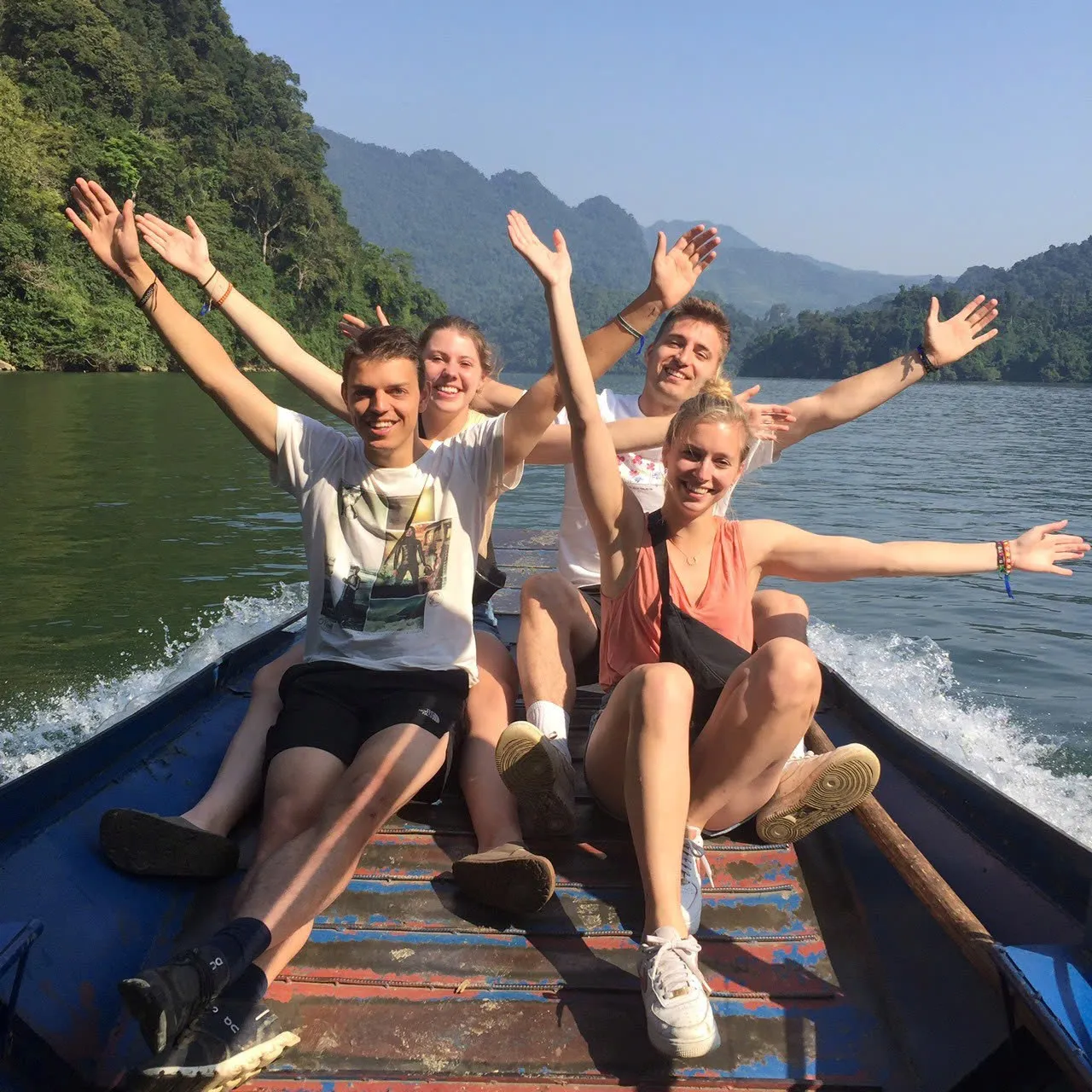 Day Tour | One-Day Ba Be Lake Tour | Bac Kan