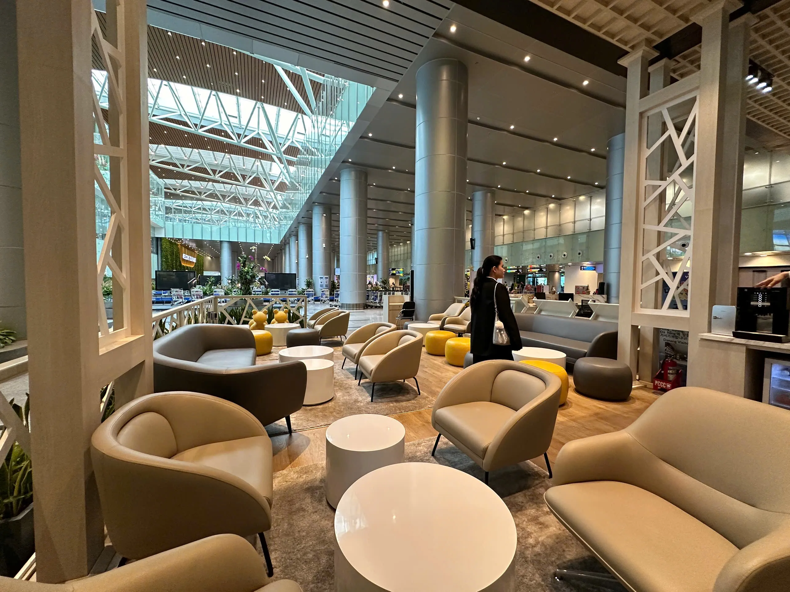 Arrival Lounge Service at Da Nang International Airport (DAD)