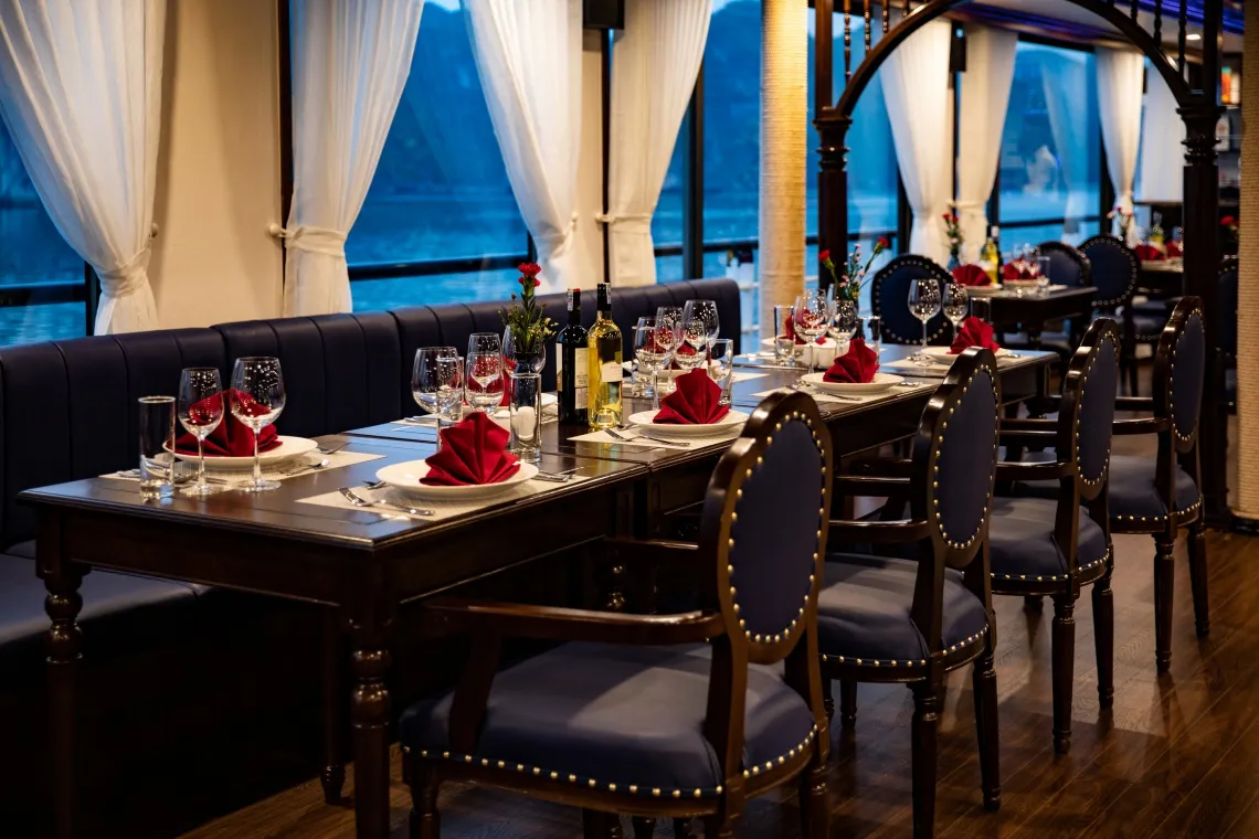 2D1N Tour | Relaxing Getaway in Halong Bay and Lan Ha Bay with the La Casta Regal 5-Star Cruise | Ha Long