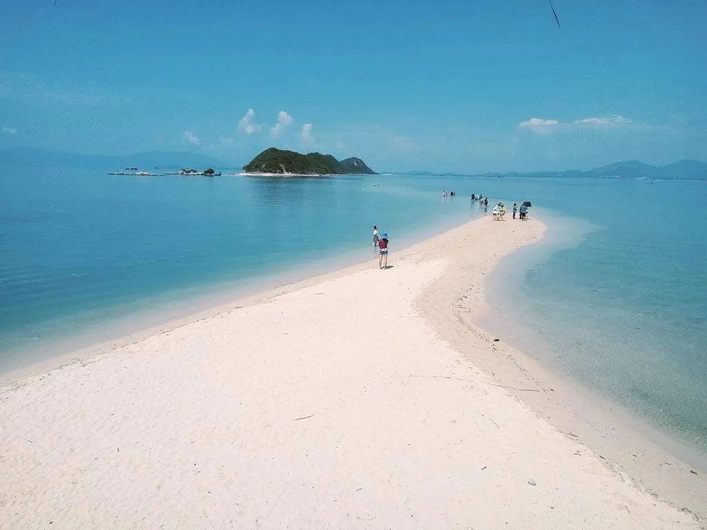 Day Tour | Exploring Hon Kho Island Pickup at Nhon Hai Pier | Quy Nhon
