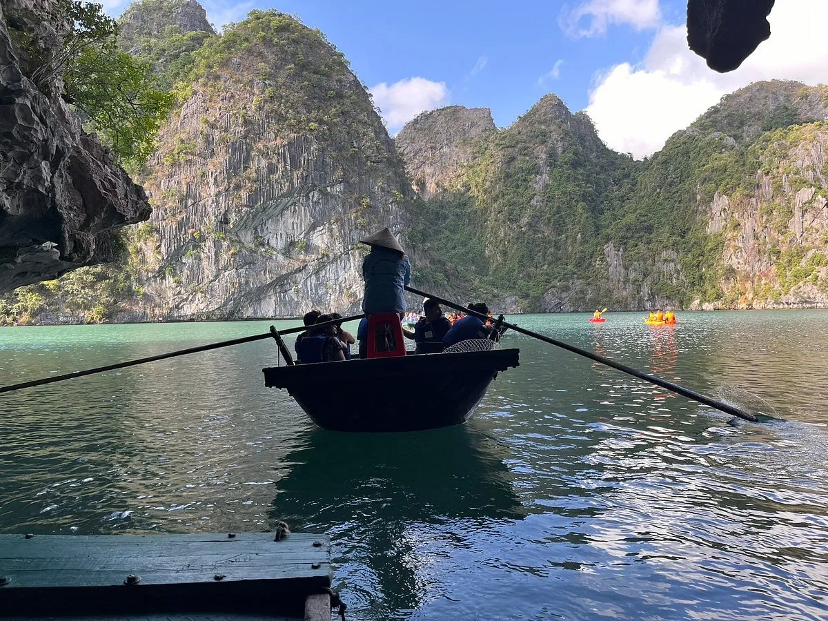 2D1N Tour I Relaxing in Halong and Lan Ha Bay with Erina Cruise I Ha Long