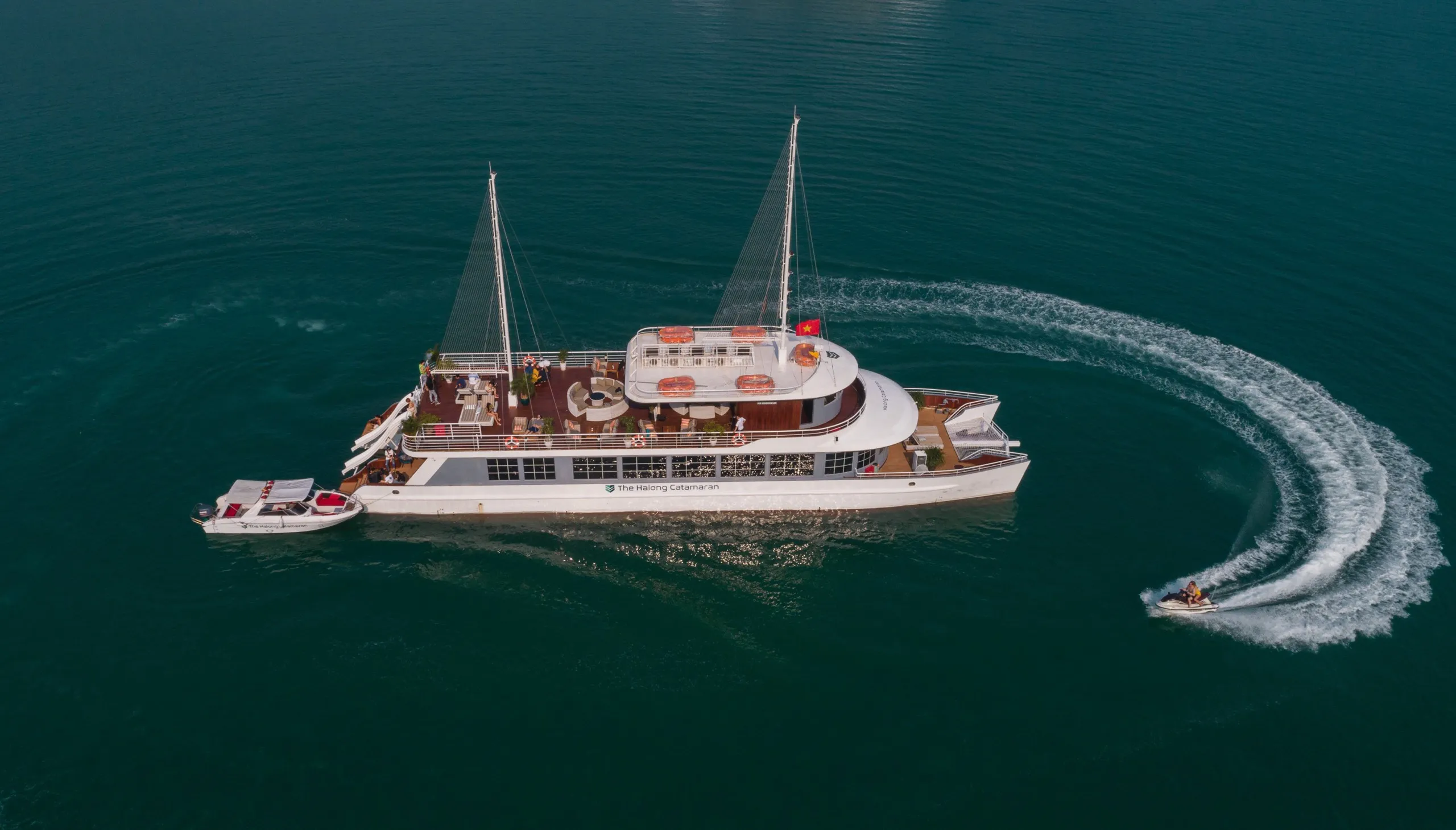 Tour trong ngày I Khám phá Vịnh Hạ Long và Vịnh Lan Hạ cùng Catamaran Cruise với Tuỳ chọn xe đưa đón khứ hồi I Hạ Long