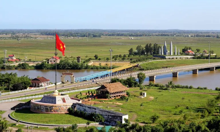 Tour trong ngày | Tour DMZ thăm lại chiến trường xưa Quảng Trị khởi hành từ Huế