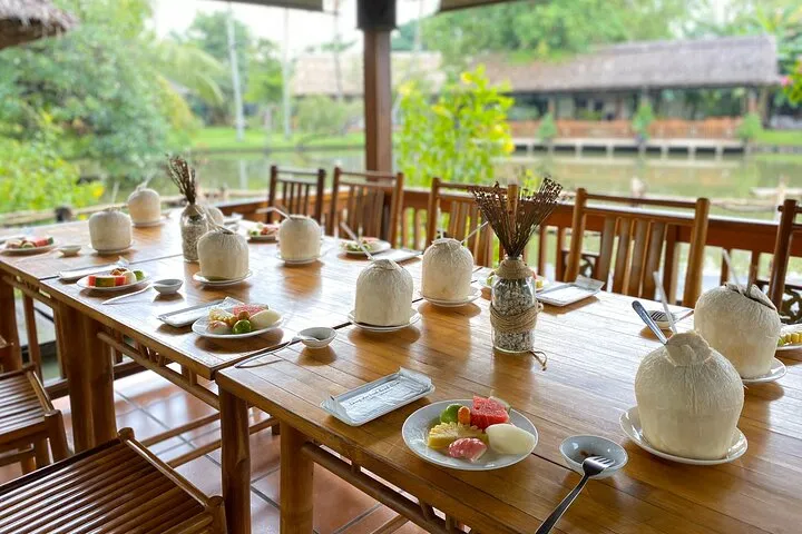 Day Tour | Speedboat Tour to Admire the Floating Dragon Temple | Departs from Ho Chi Minh City