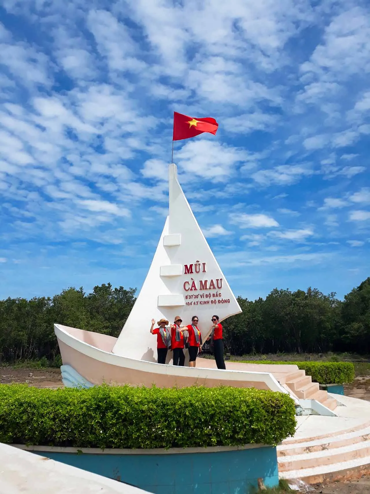 3D2N Tour | 3-Day Journey Exploring the Mekong Delta in My Tho - Ben Tre - Can Tho - Ca Mau | Departs from Ho Chi Minh City