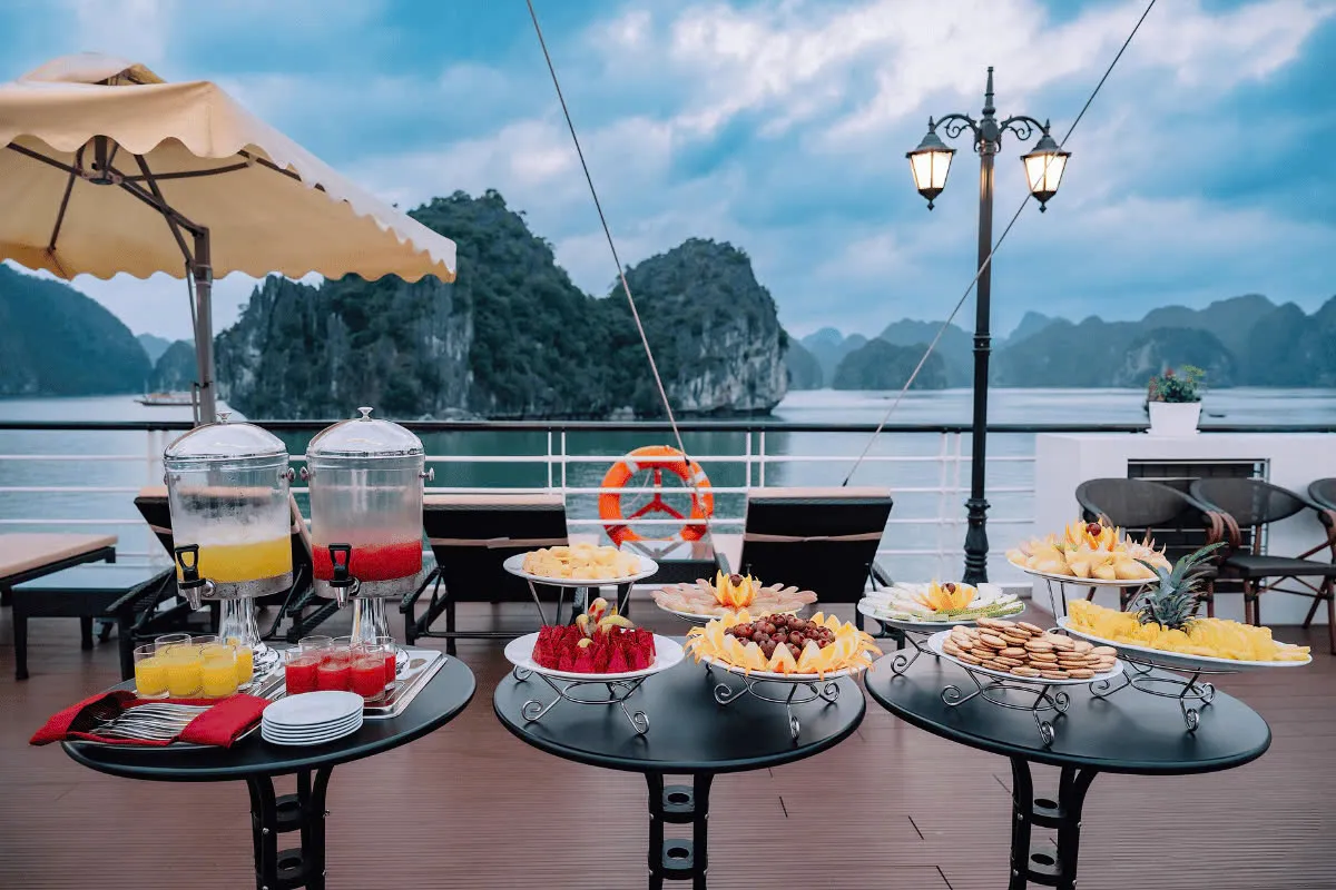 Day Tour | Discover Lan Ha Bay and Viet Hai Village with Dream Cruise | Departs from Cat Ba