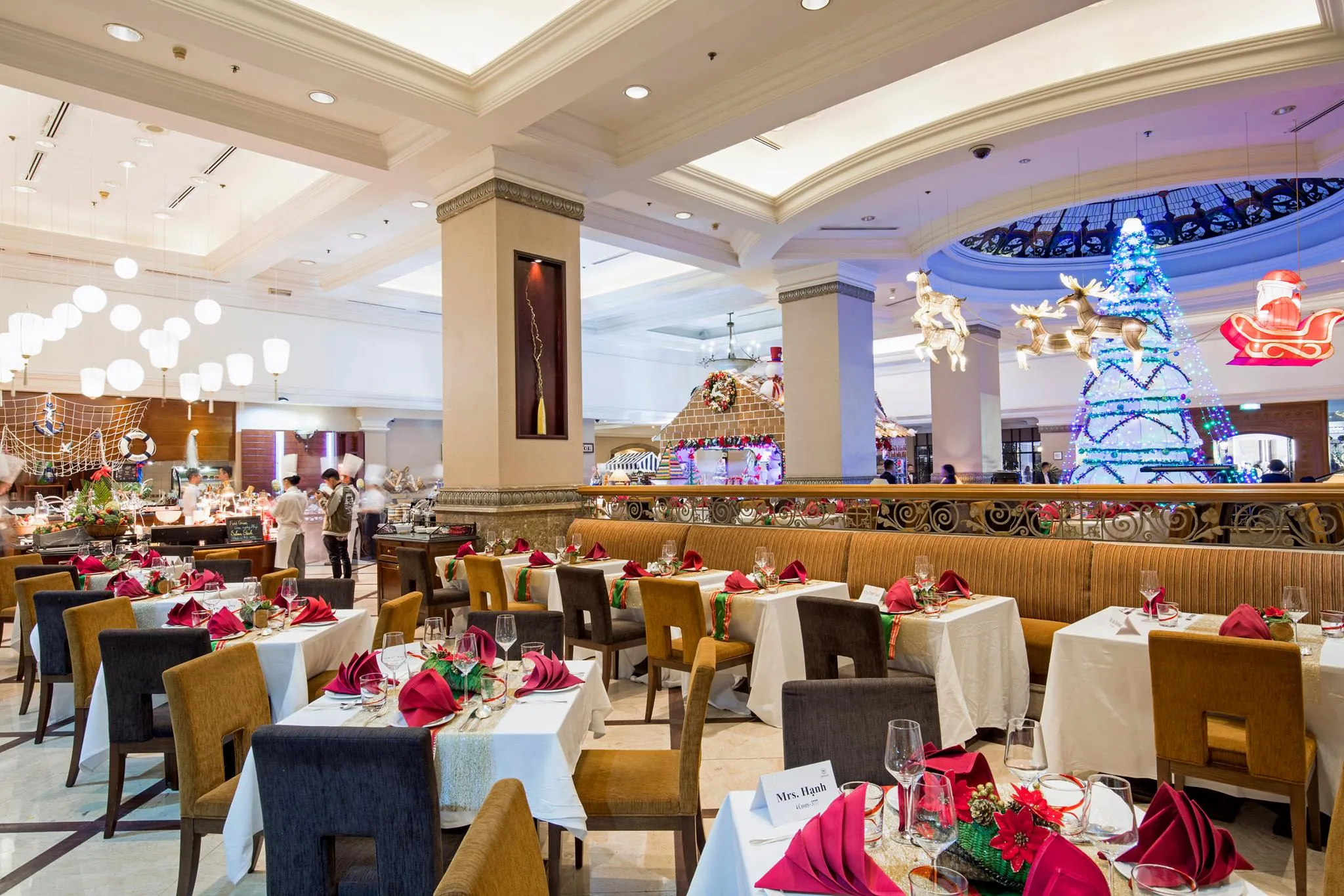 Dining Experience at Oven D'or Restaurant, Sheraton Hanoi Hotel | Hanoi