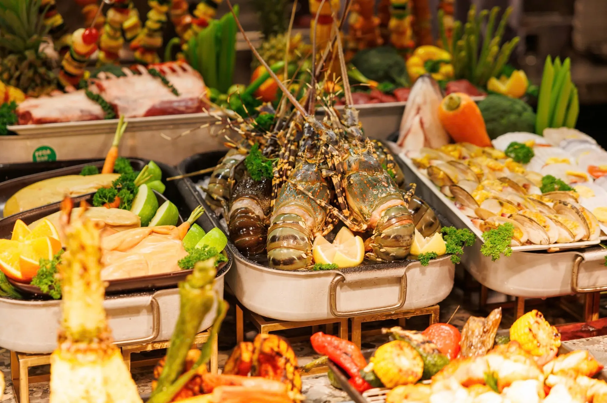 Trải nghiệm Buffet Hải sản tại Nhà hàng Layered L7 Lotte Tây Hồ | Hà Nội