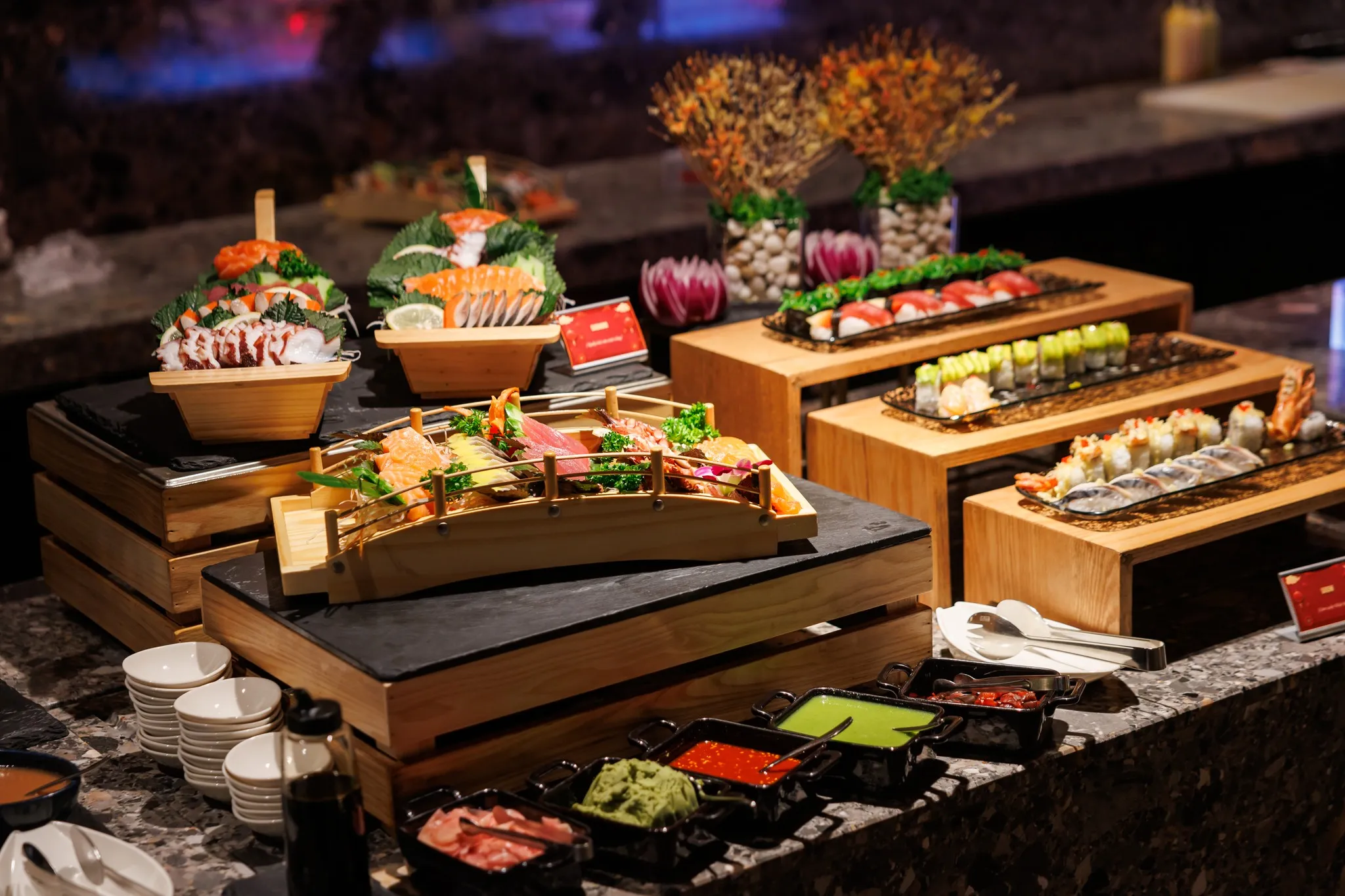 Trải nghiệm Buffet Hải sản tại Nhà hàng Layered L7 Lotte Tây Hồ | Hà Nội
