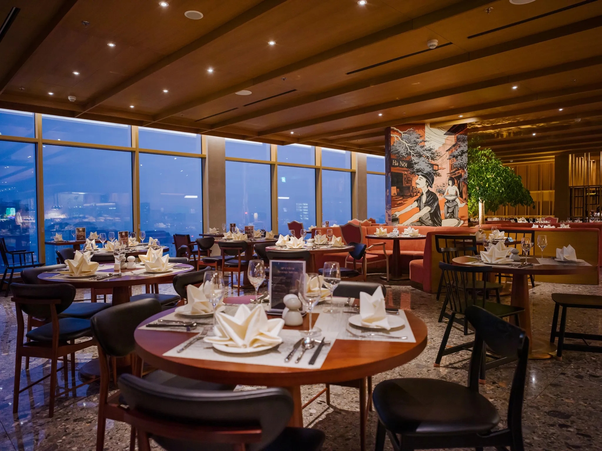 Trải nghiệm Buffet Hải sản tại Nhà hàng Layered L7 Lotte Tây Hồ | Hà Nội