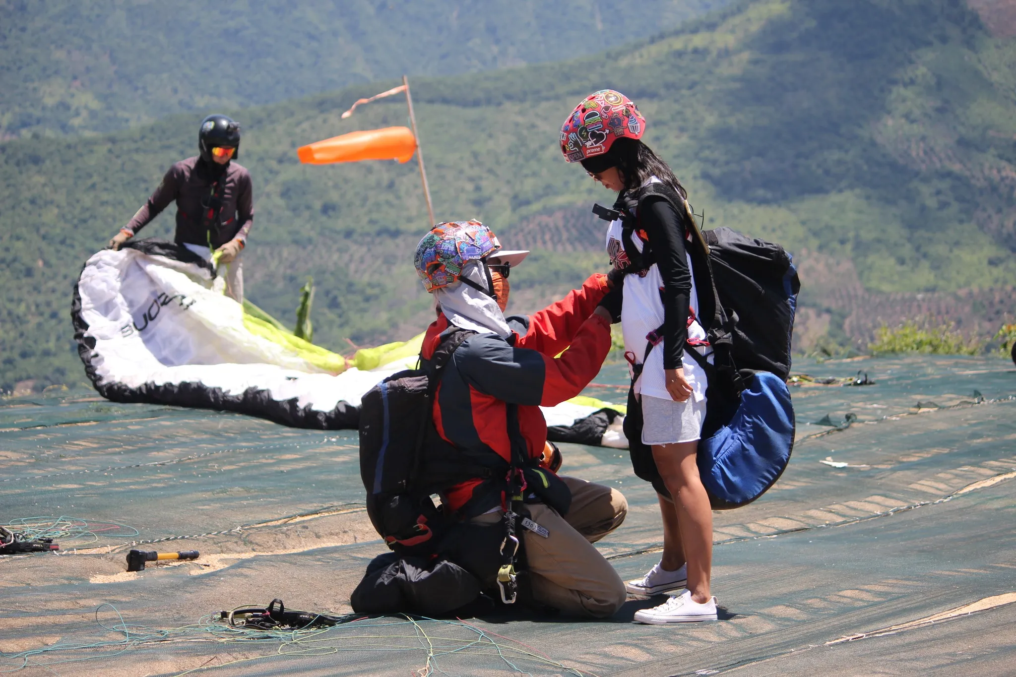 Paragliding Experience in Nha Trang