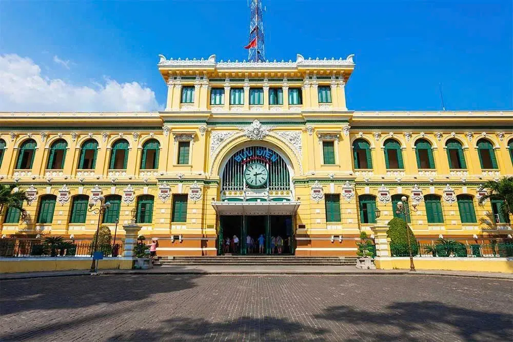 Day Tour | Ho Chi Minh City Exploration and Cu Chi Tunnels Visit