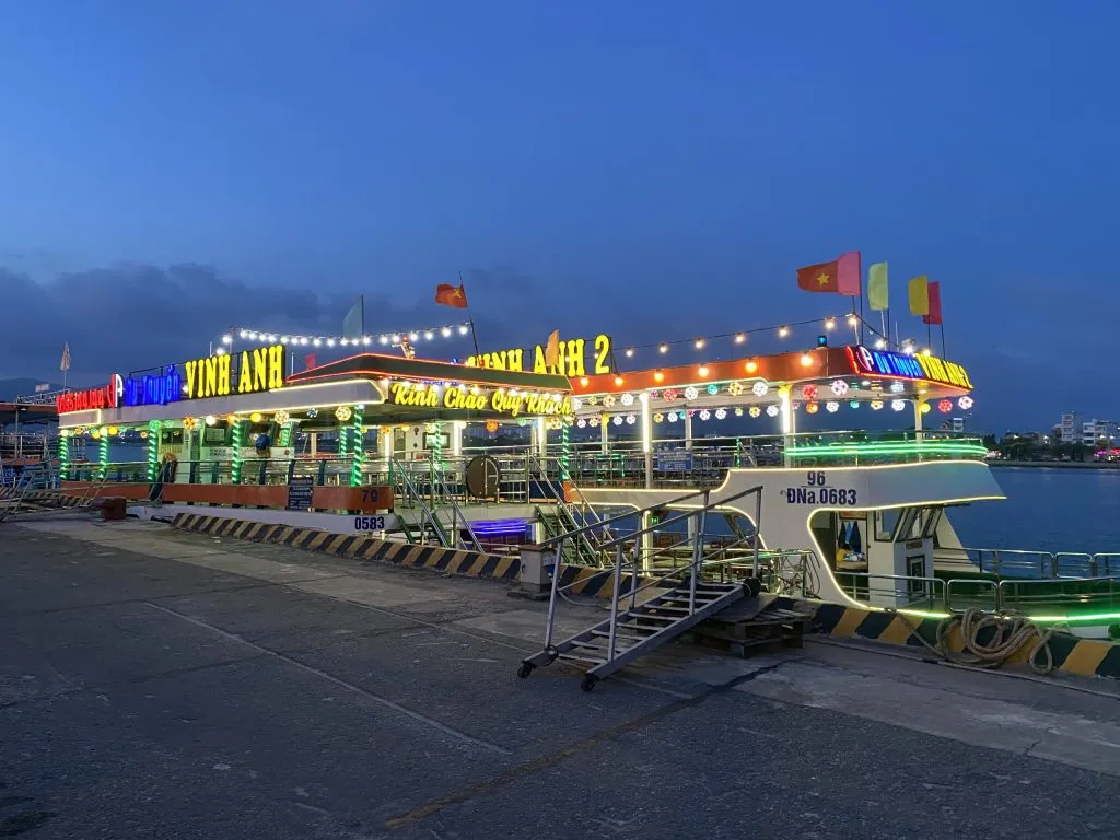Experience the Han River with Vinh Anh Cruise | Da Nang
