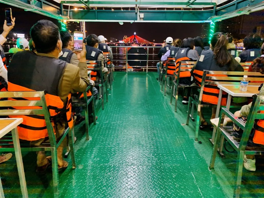 Experience the Han River with Vinh Anh Cruise | Da Nang