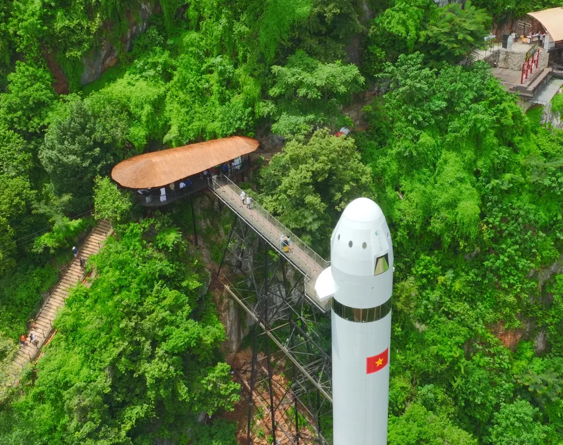 Bach Long Glass Bridge Ticket in Moc Chau