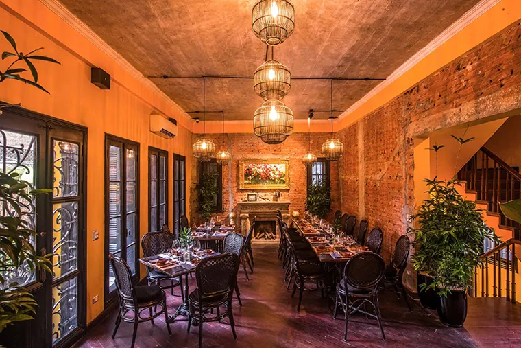 Warm and cozy restaurant space, close to nature