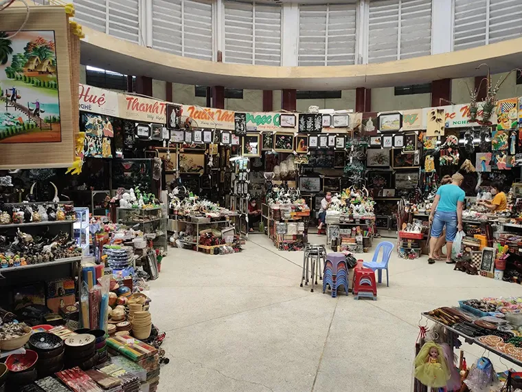 Dam Market is a market selling many goods and handicrafts