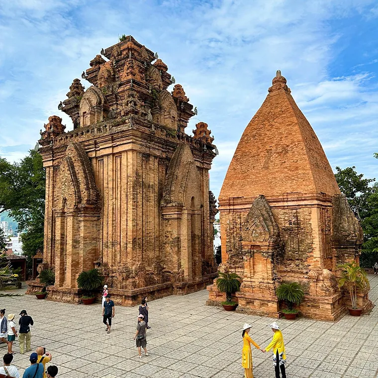 Sightseeing Po Nagar Cham Towers is cheap things to do in Nha Trang Vietnam