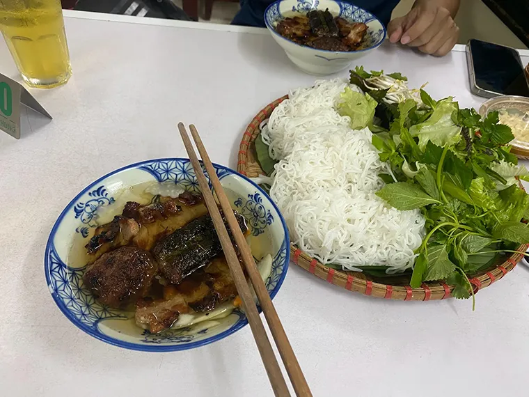 Bun Cha Binh Chung – Bach Mai is truly the best bun cha Hanoi 