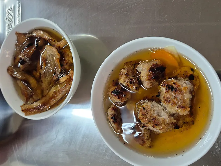 Bun Cha Ngoc Khanh offers a tasty and affordable bun cha