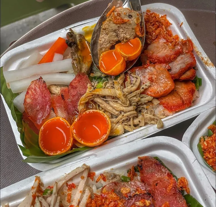 Xoi (Sticky Rice) - A Hearty Breakfast Choice