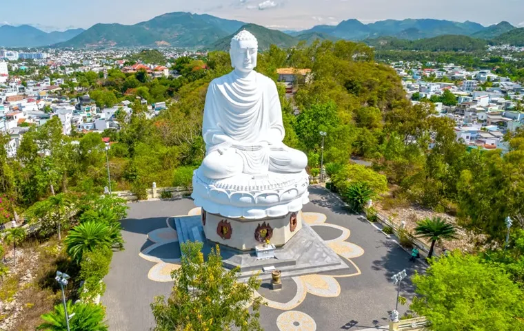 Long Son Pagoda