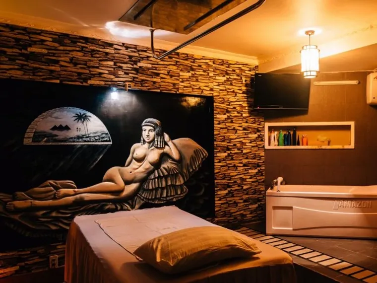 Discover the energizing Thai massage