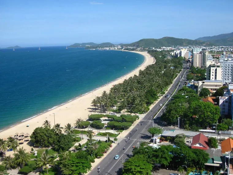 Tran Phu Beach